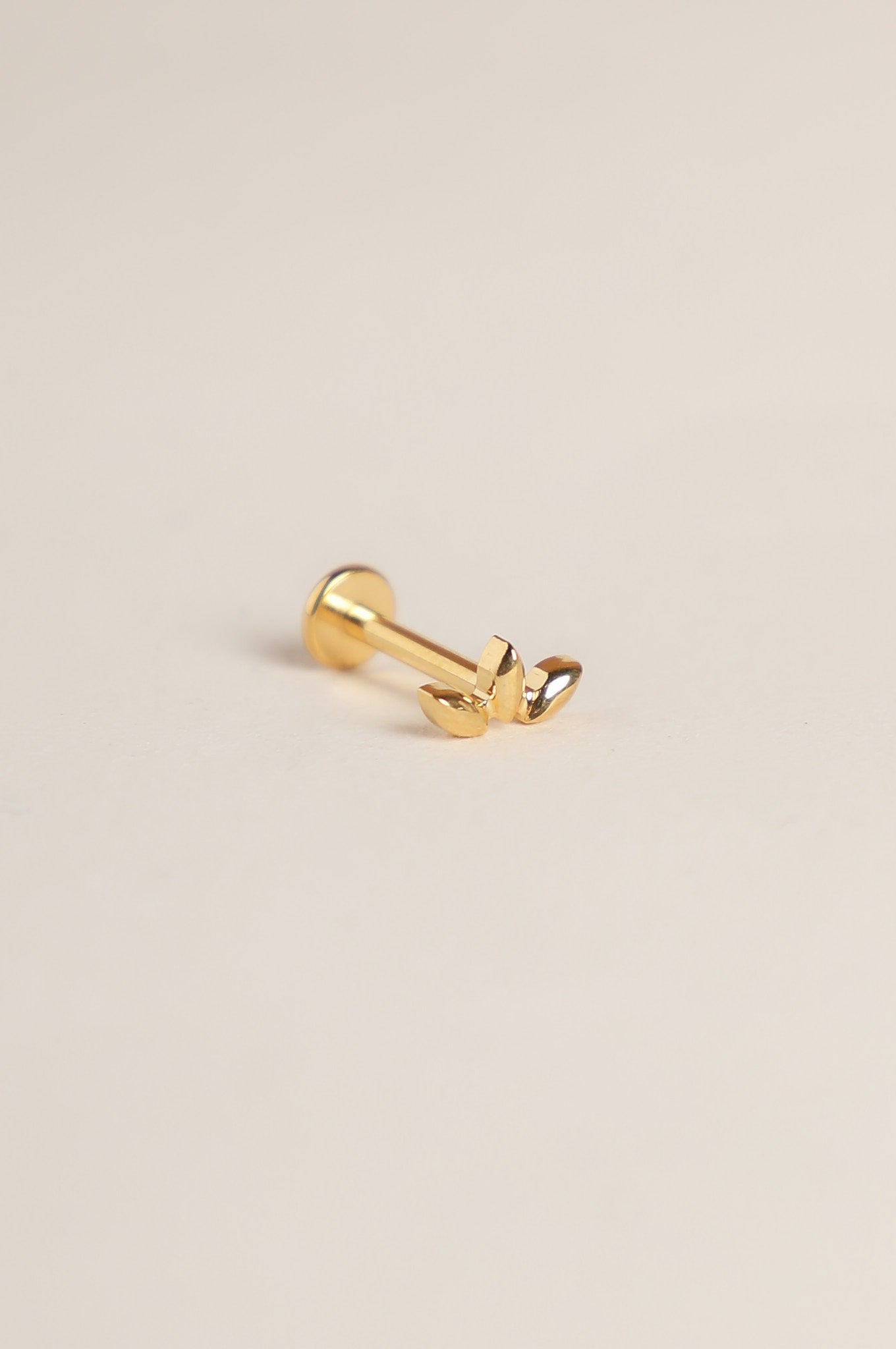 Piercing Nova - waekura