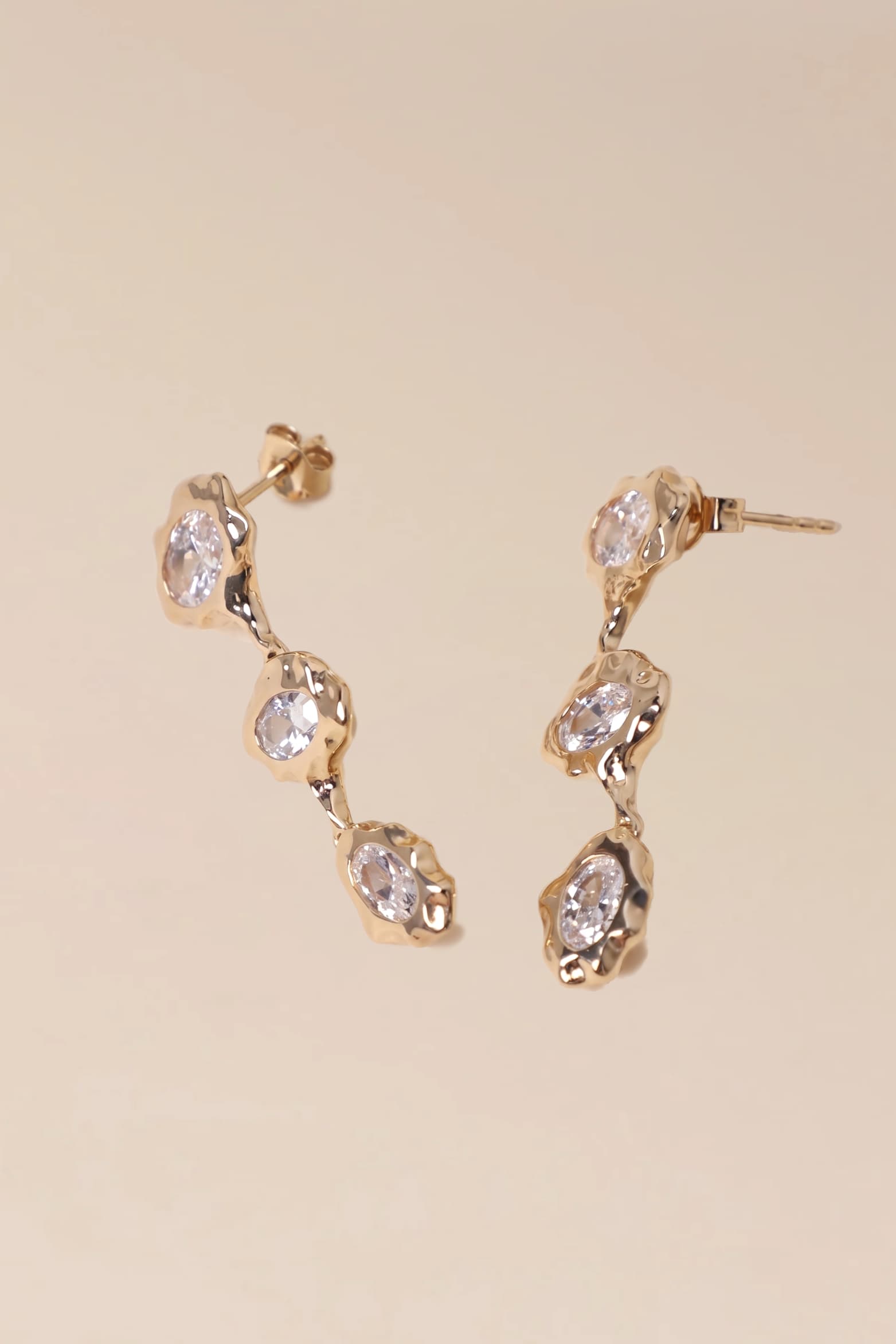 Elara Earrings