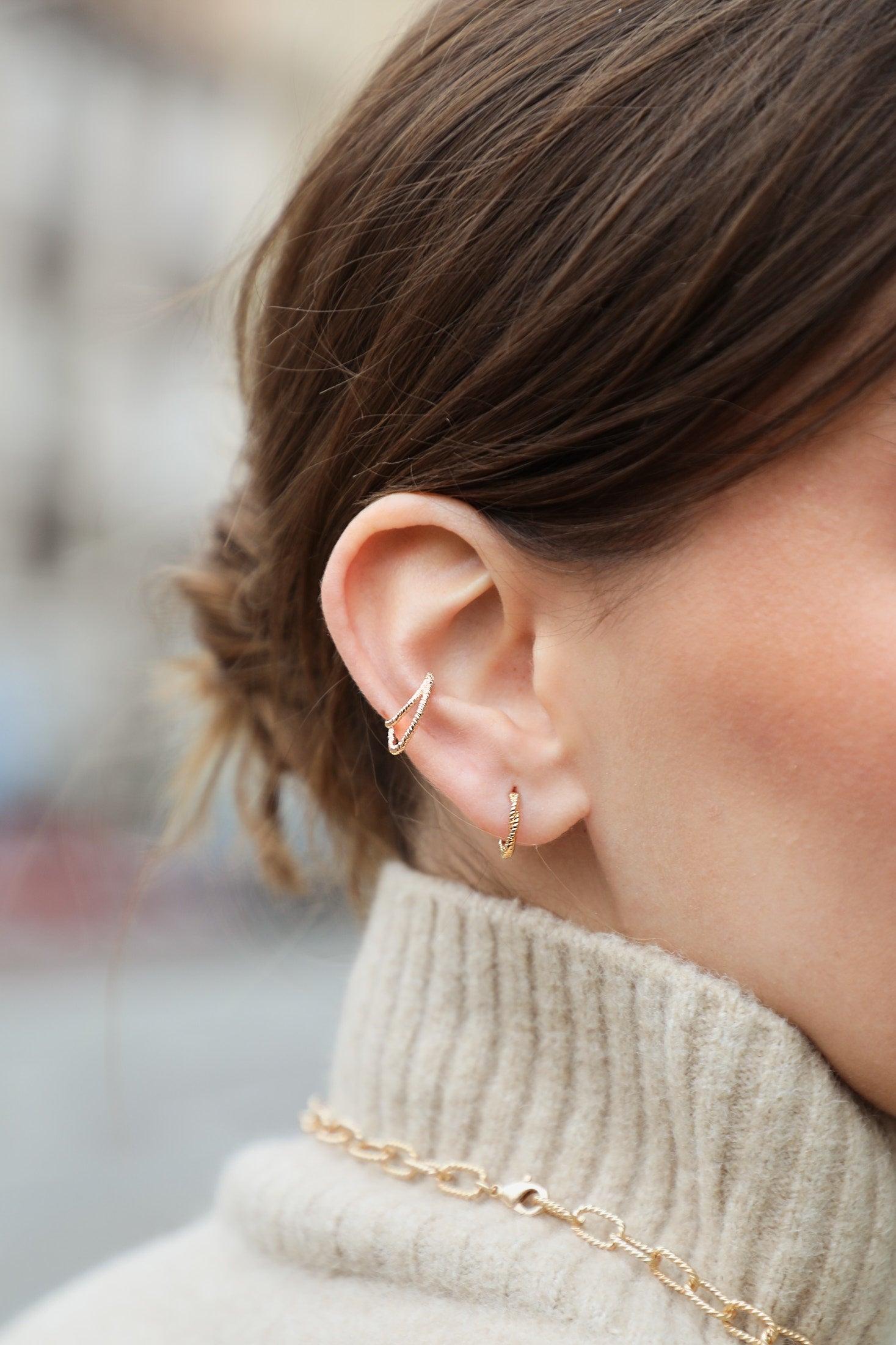 Mini twisted hoop earrings