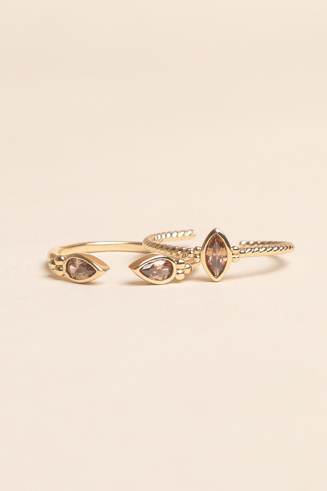 Duo Alma Wilma - Cafรฉ - waekura