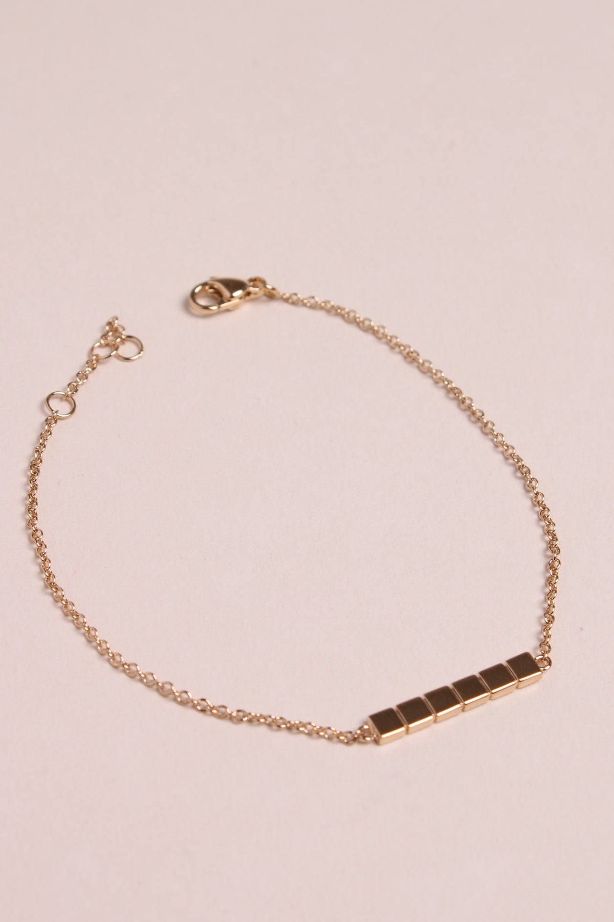 Kara bracelet - waekura