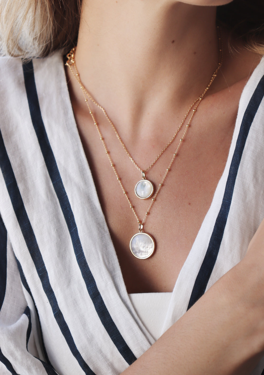Mother-of-pearl necklace (L) - waekura