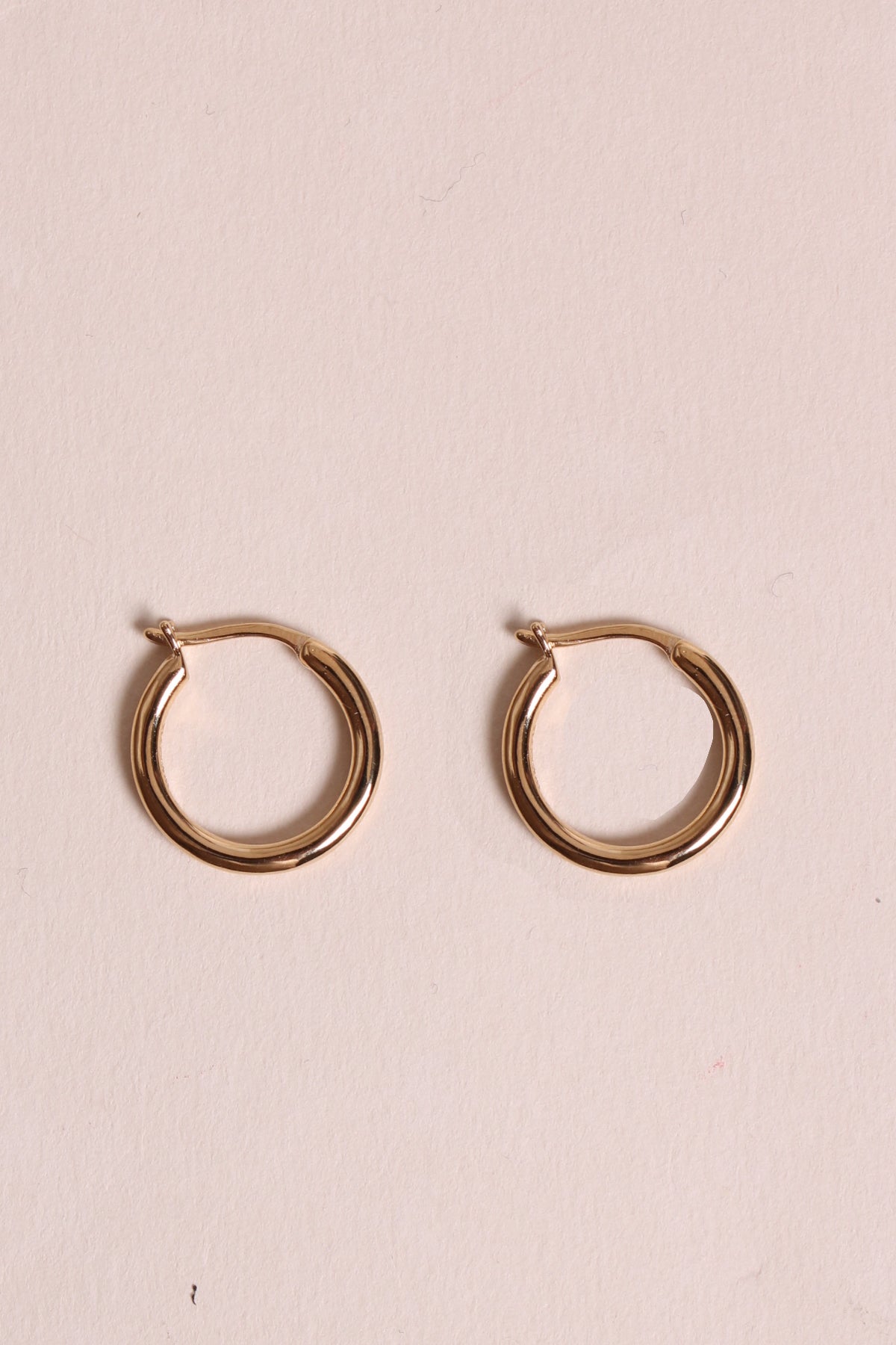Olivia earrings - waekura
