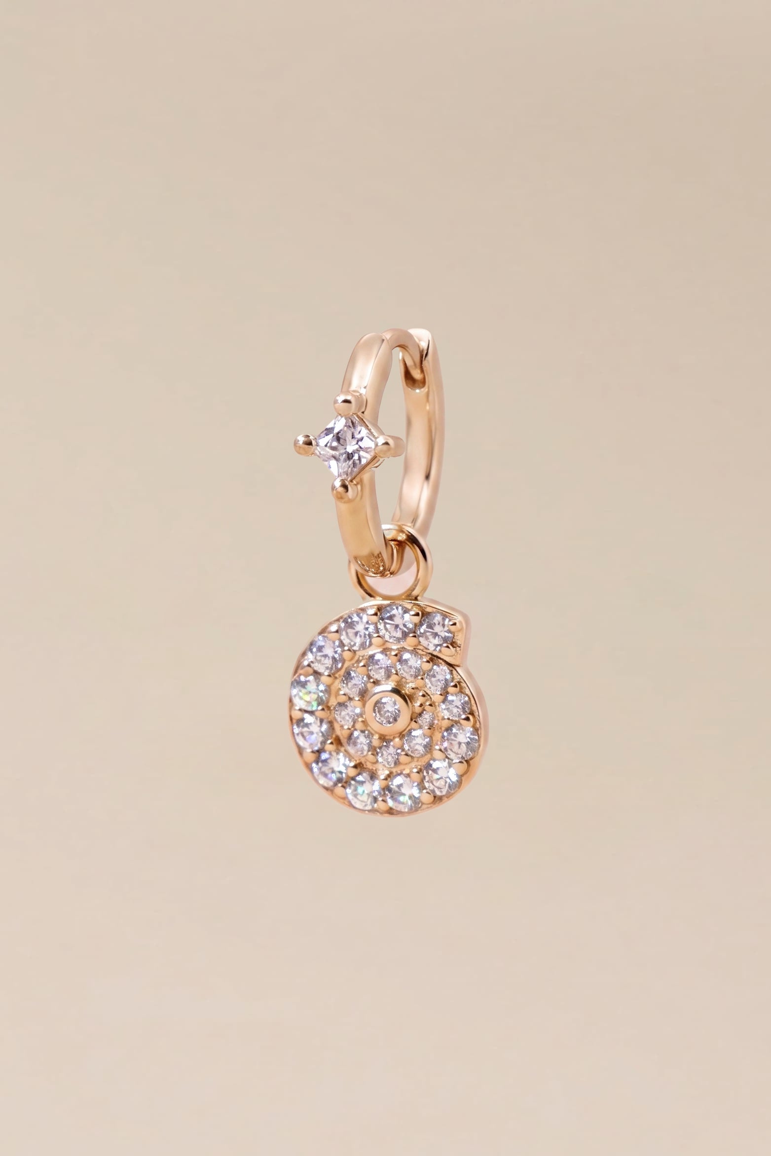 Charms Barri