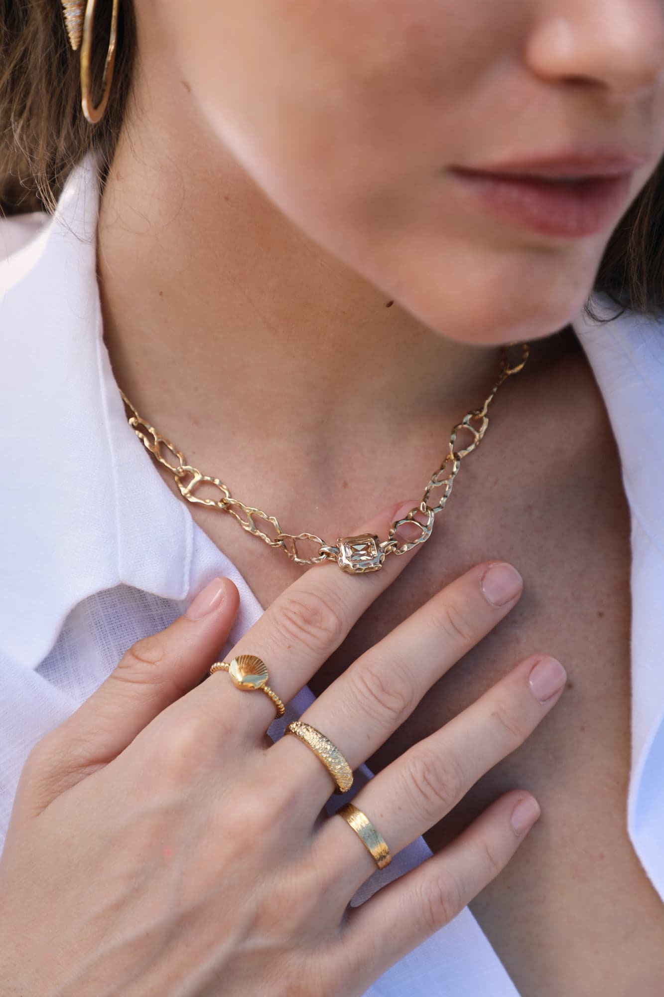 Waekura - Gold plated jewelry. Des bijoux dorés modernes et féminins